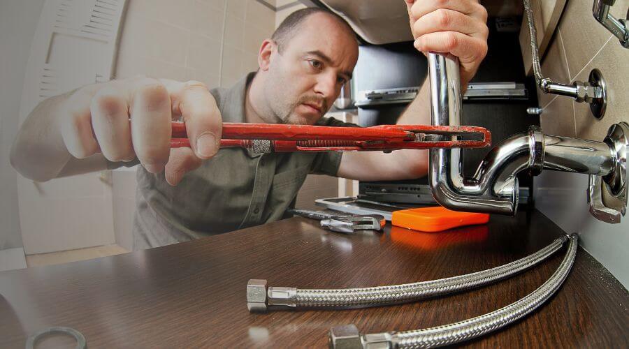 Expert burst pipe repair services in Bryant Pond, ME